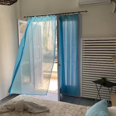 Ξενοδοχείο Amaryllis 2*