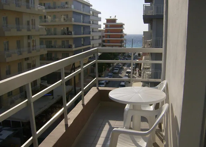 Amaryllis Родос